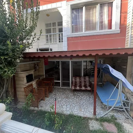 Summer House For Daily Rent In A Quiet Location בית נופש